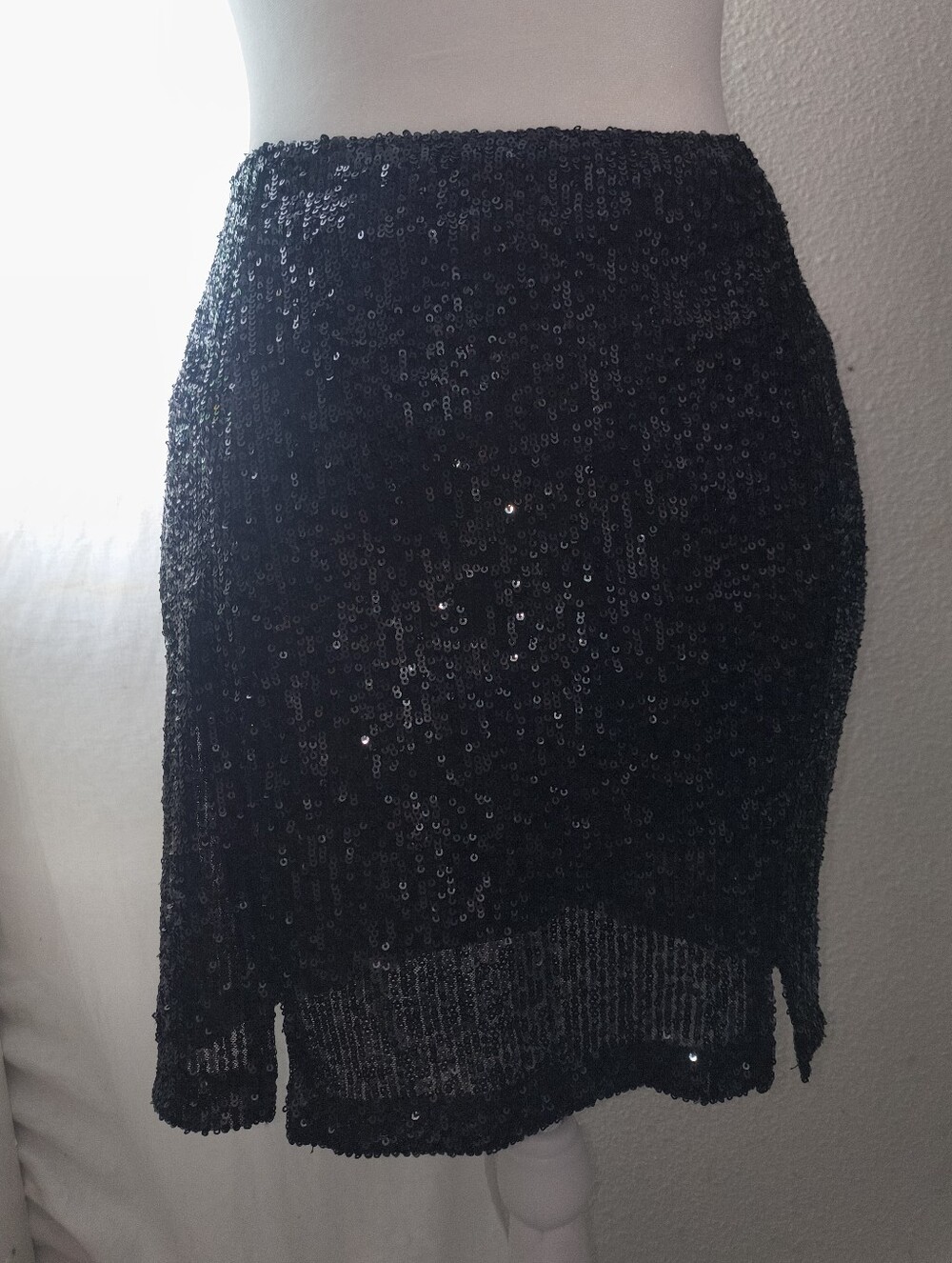 🖤 Black Sequin Skirt